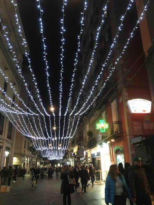 Апартаменты Casa Via Toledo. Centralissima E Vicina Al Porto Неаполь Экстерьер фото