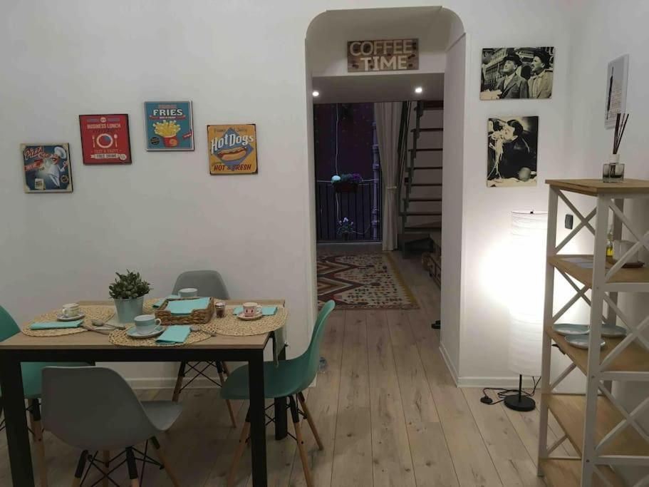 Апартаменты Casa Via Toledo. Centralissima E Vicina Al Porto Неаполь Экстерьер фото